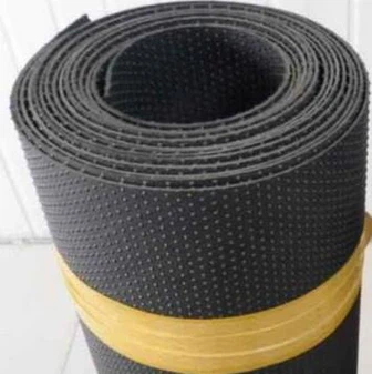 Неплъзгаща HDPE геомембрана